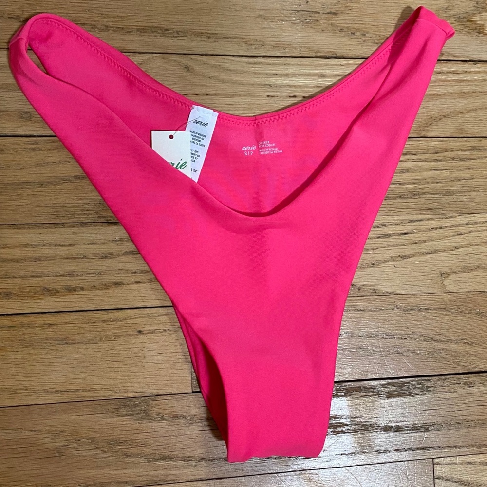 (24) Hot Pink Cheeky Bikini Bottoms